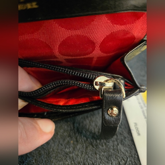 Kate Spade vintage logo wallet clear ID pocket lots of inside pockets - Picture 3 of 5